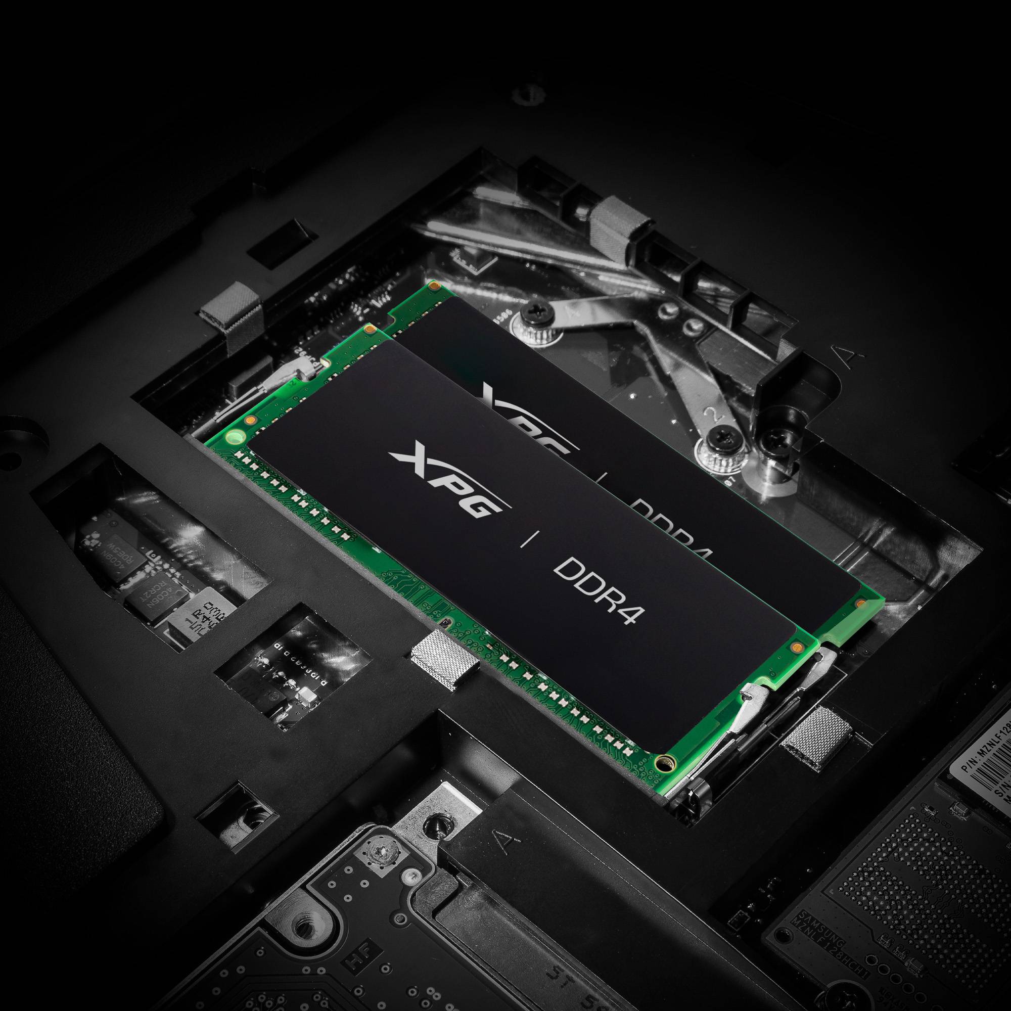 Memorias RAM XPG AX4S32008G22-SBHN