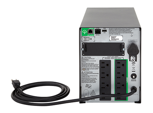 No Break Capacidad 1000VA, 700watts, 120v, 8  APC SMT1000C